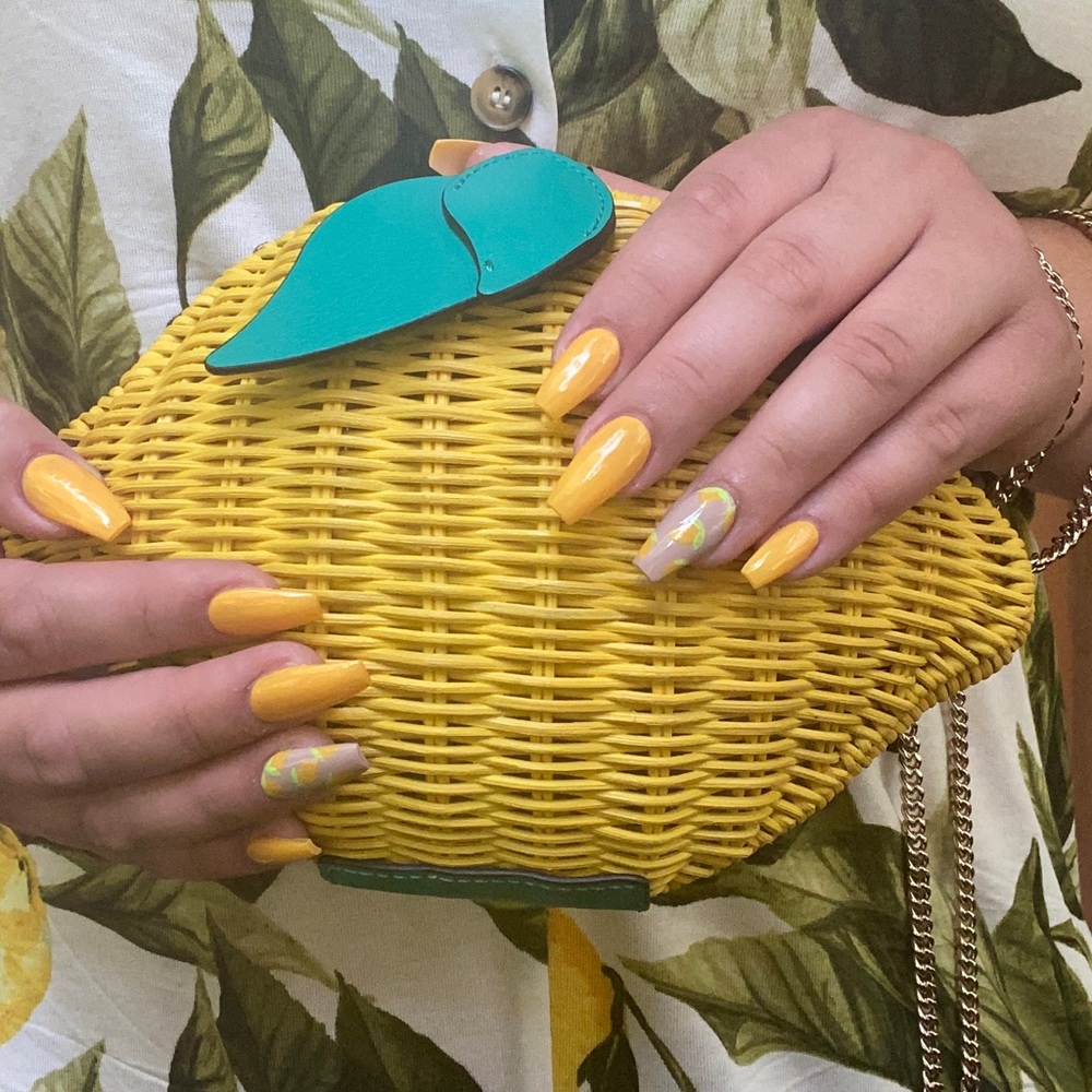 Kate Spade Lemon Wicker Purse 🍋